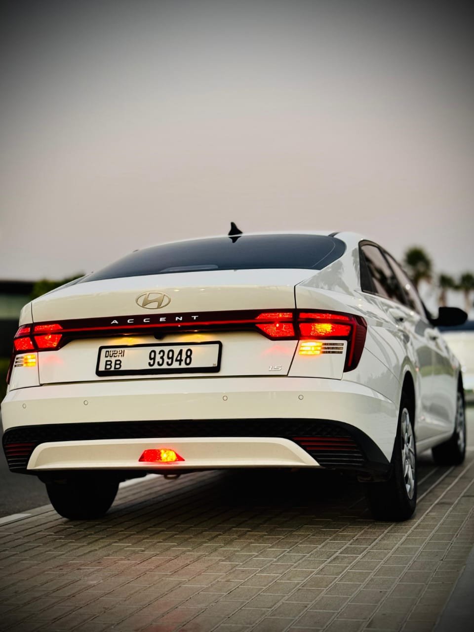 louer hyundai ACCENT 2024  2024 à Dubaï