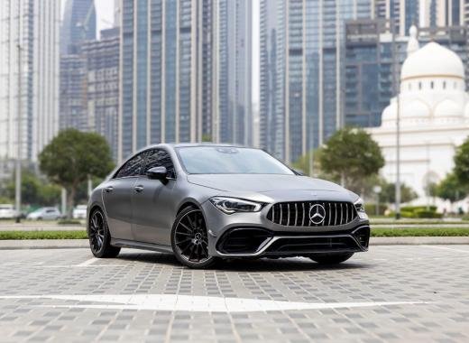 Mercedes Benz CLA 35 AMG