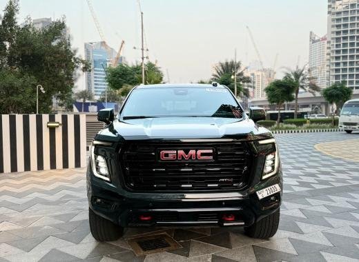 2025 GMC Yukon AT4
